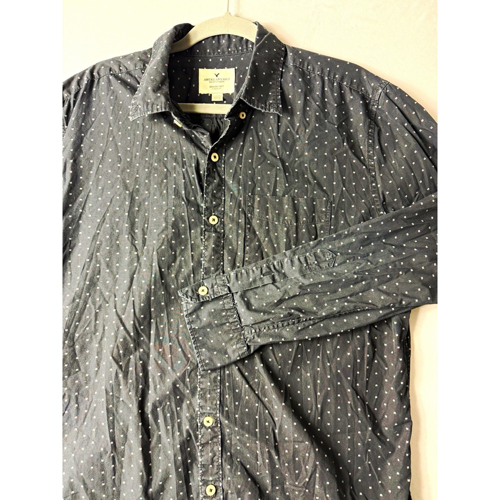 American Eagle Seriously Soft blue geometric cotton ls button up shirt, men's L